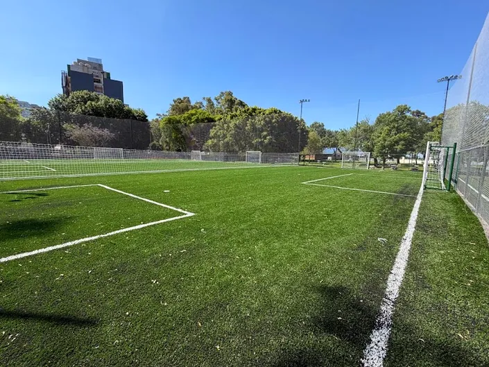 Araoz Fútbol y Padel Olivos