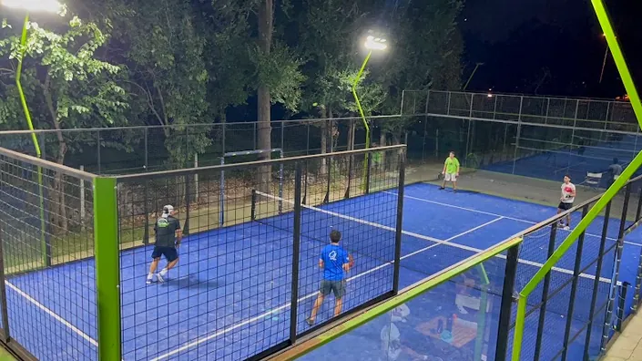 Blue Padel Maschwitz