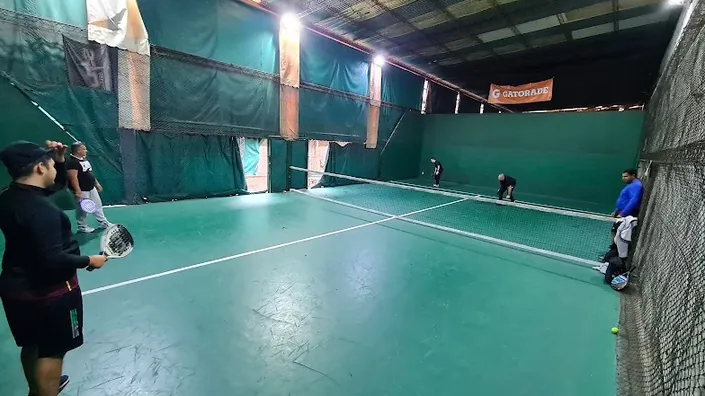 Central Paddle Gym