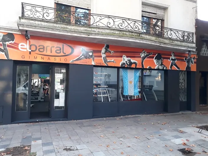 El Parral Gimnasio