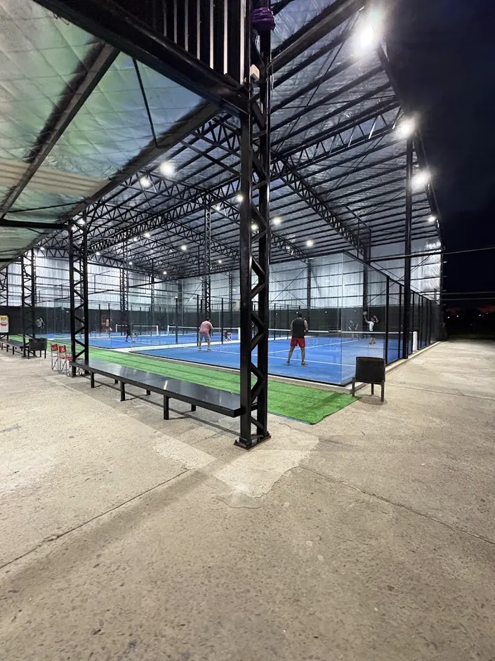La Fábrica Complejo Deportivo