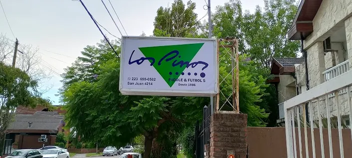 Los pinos