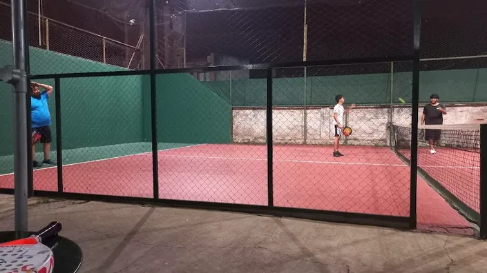 Los Pinos Padel