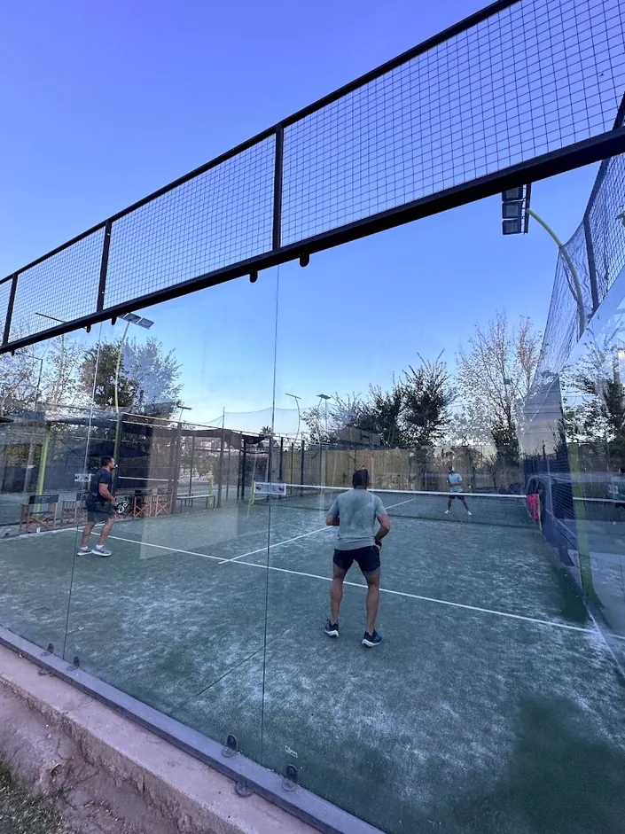 PASO SUR “Padel & Food”