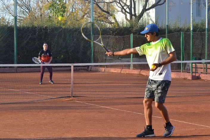 Punto Deporte Mendoza Tenis Club