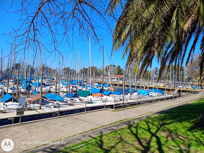 Yacht Club Centro Naval Olivos